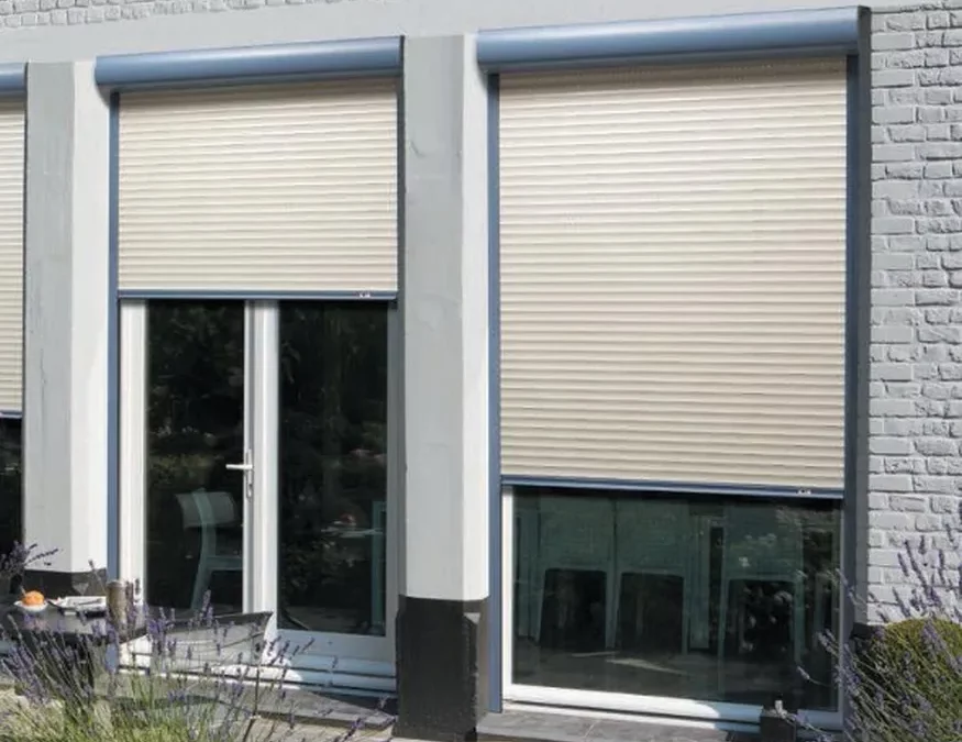 Achat et installation de volet roulant à Sanary-sur-Mer